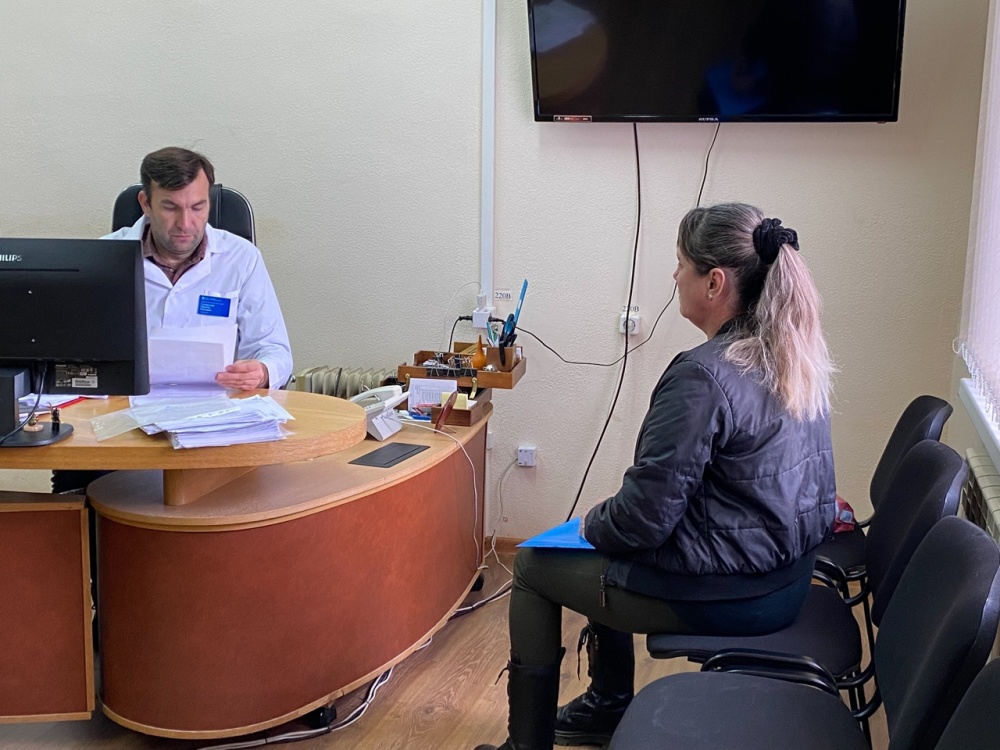 Приём граждан провёл главный врач Ермекеевской ЦРБ