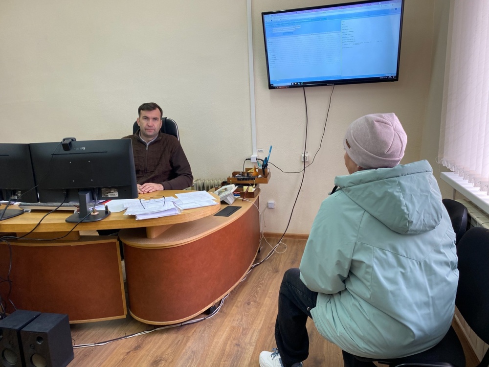 Состоялась встреча главного врача Гизтдинова Р.Р. с гражданами нашего района