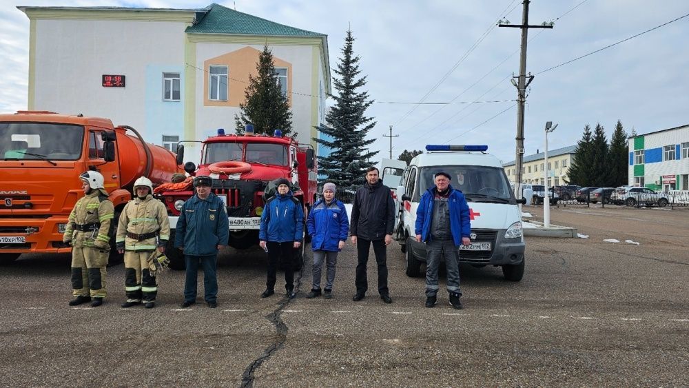 Прошел смотр готовности сил и средств Ермекеевского звена БТП РСЧС